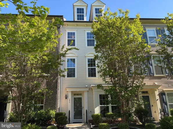 206 Shields Rd, Stafford, VA 22554