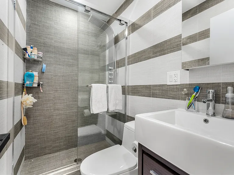 247 Mulberry St #21 — Photo 3