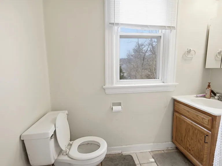 132 Parker St — Photo 6