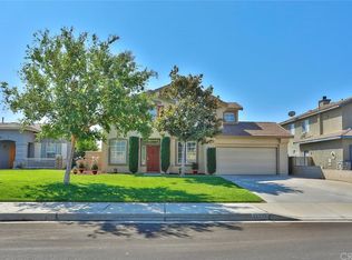15255 Bluffview St, Fontana, CA 92336