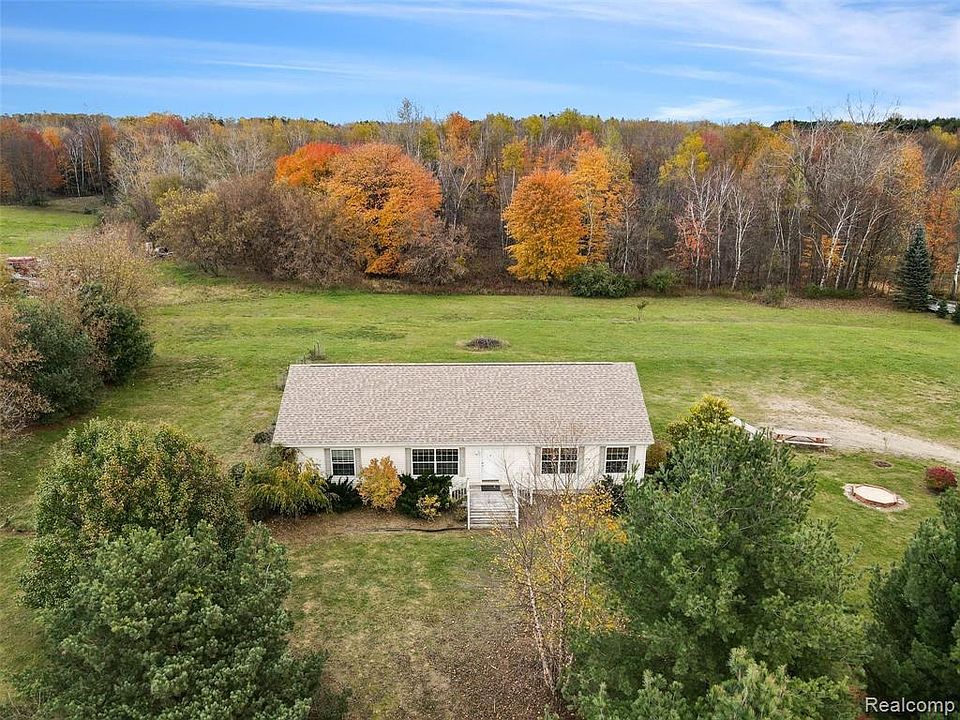 6685 Maple Grove Rd, Silverwood, MI 48760 | Zillow