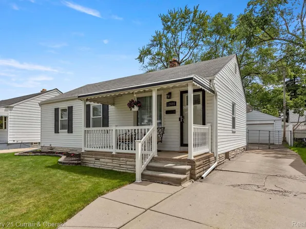 12695 Irene St, Southgate, MI 48195