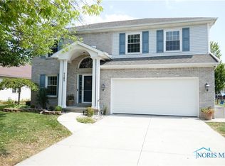 7165 Winding Brook Rd, Perrysburg, OH 43551