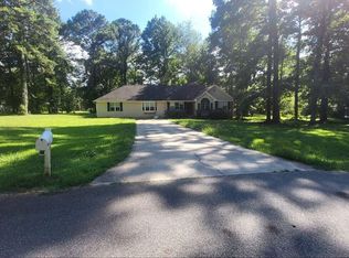102 Douglas Ct, Eatonton, GA 31024