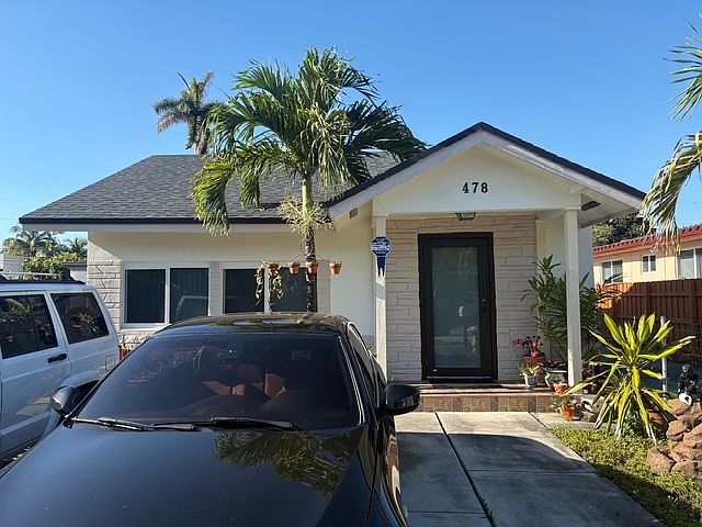 1st image of 478 E 61st St #1