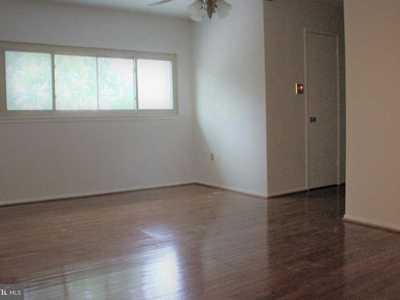 5th image of 7631 Bland Dr