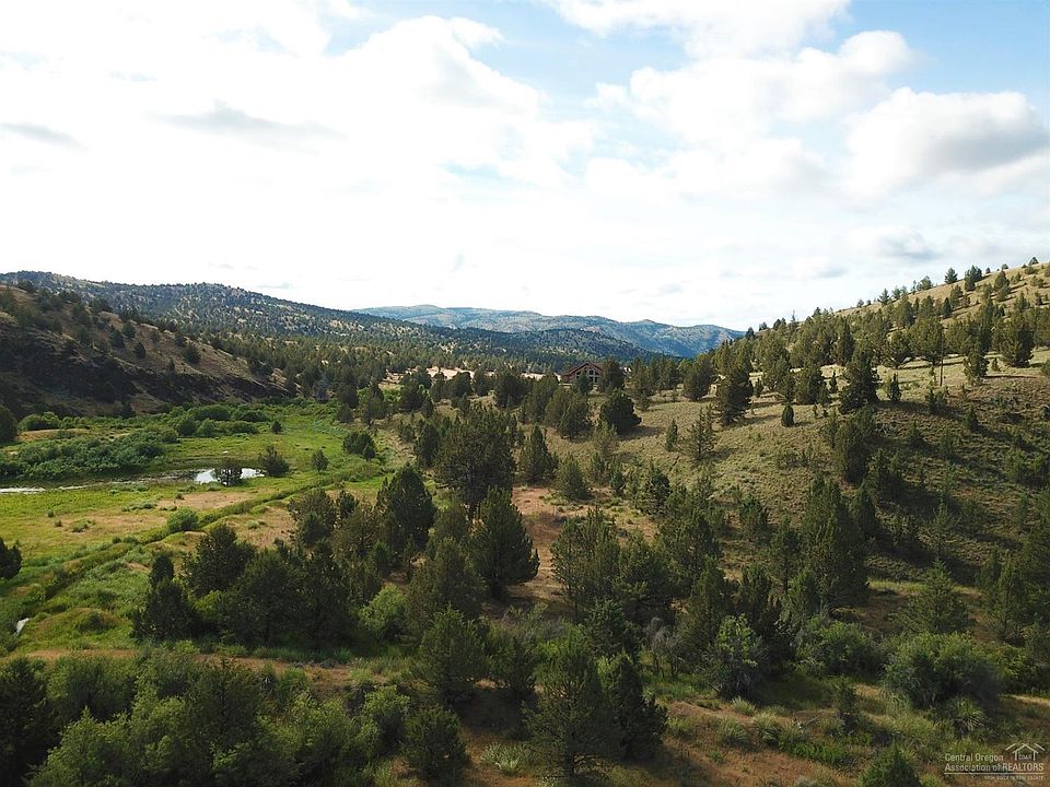 1st image of 2505 NE Trout Creek Rd