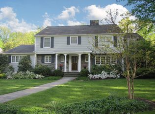 25 Cambridge Dr, Short Hills, NJ 07078