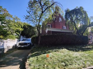 7511 Graymore Rd, Pittsburgh, PA 15221