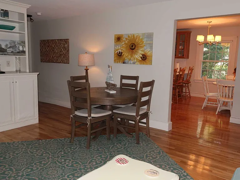 589 York St #4 — Photo 7