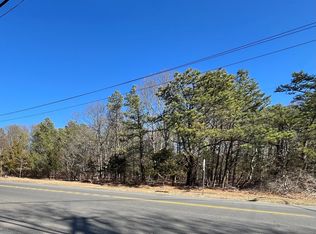 82-83 Montauk Hwy, Westhampton, NY 11977