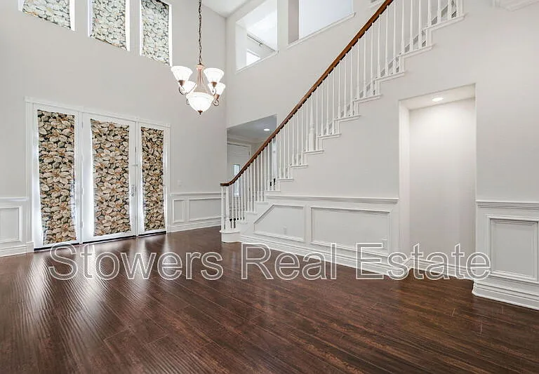 145 Bryant Ct — Photo 14