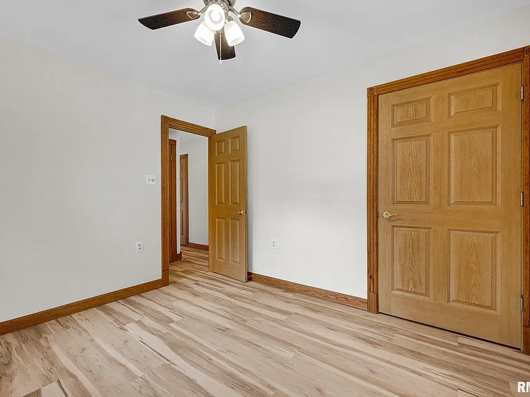 108 Radisson Rd — Photo 16