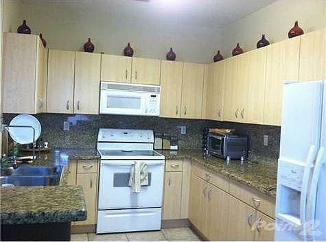 5th image of 10890 NW 51st Ln