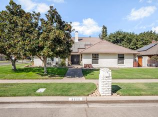 3270 W Sample Ave, Fresno, CA