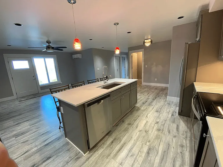 E Carney Ln — Photo 8