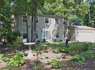 4850 Nature Trl, Racine, WI 53403