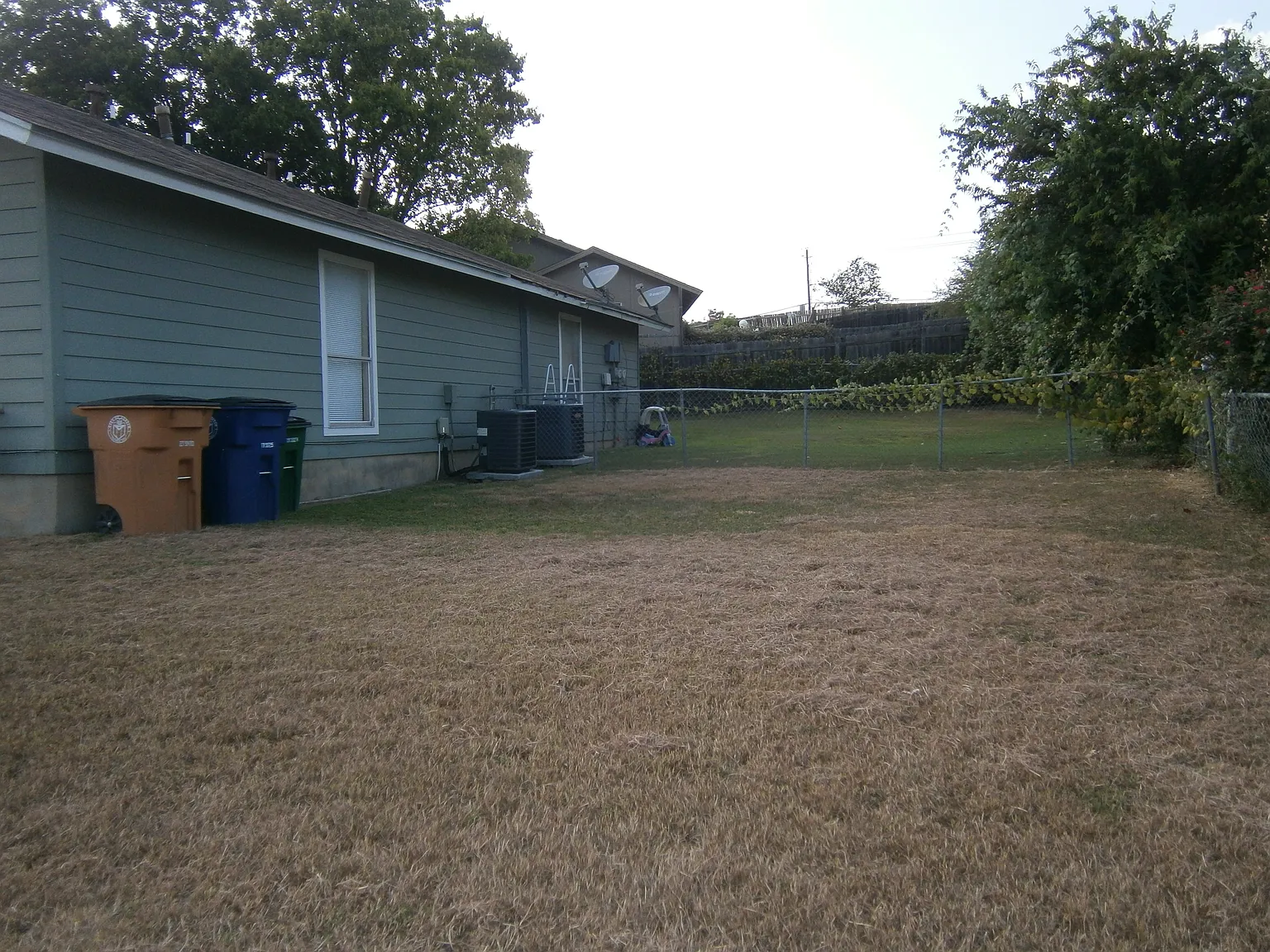 2 bed, 827 sqft, $1,150 — Photo 4