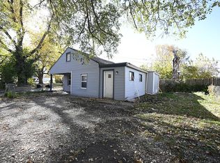 916 W Maple Ave N, Springfield, IL 62702