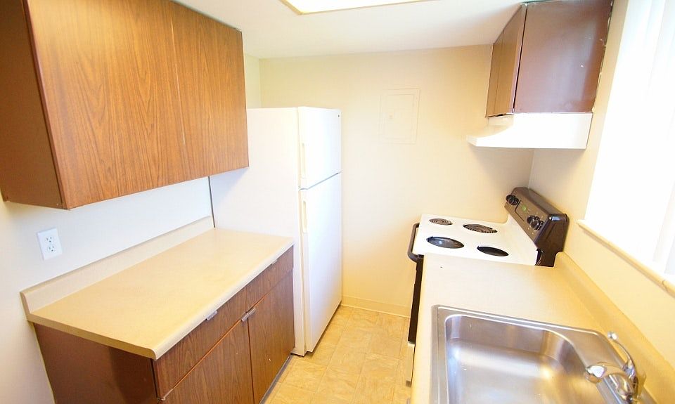 1st image of 2424 S York St APT 302