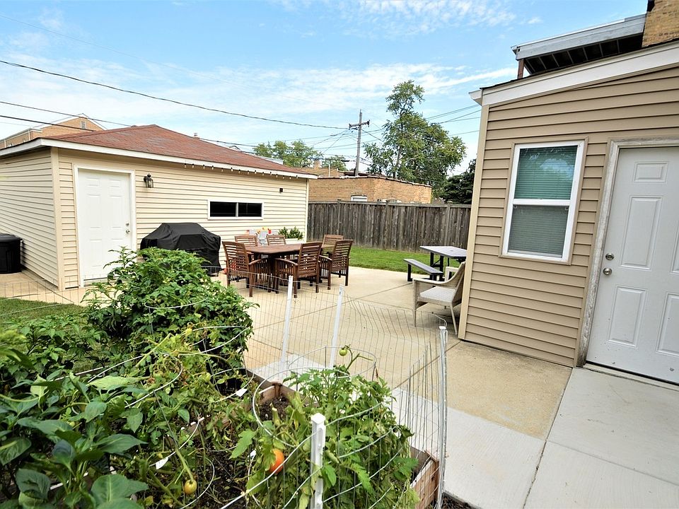Patio and Garden Area