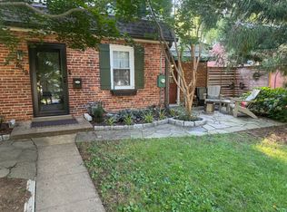 7919 Chelton Rd #B, Bethesda, MD 20814
