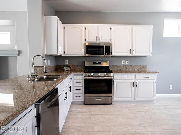 4th image of 709 Dry Valley Ave
