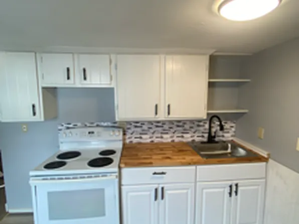 16 Jefferson St APT 2, Augusta, ME 04330
