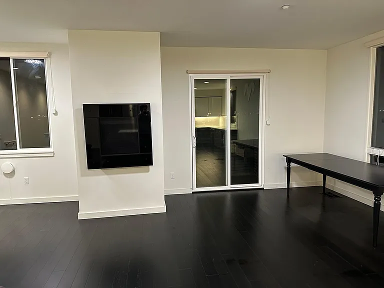 50 Jerrold Ave #409 — Photo 23