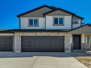 2497 W Coastline Dr, Syracuse, UT 84075