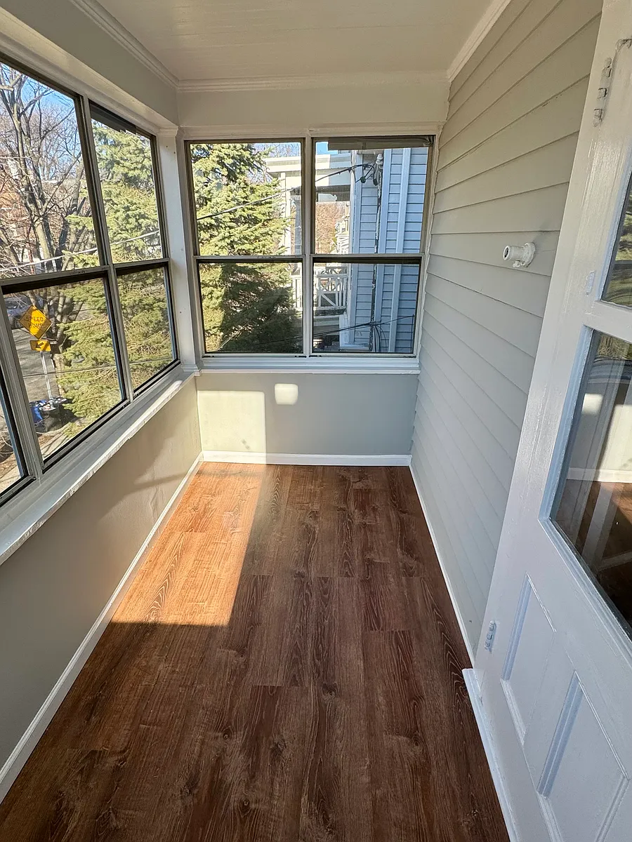 Building Photo - 57 Maolis Ave #2