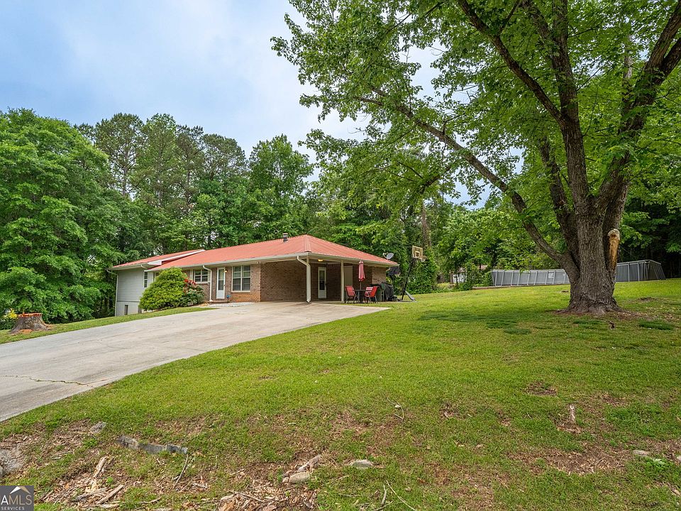 1st image of 84 Lovell Cir