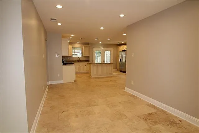4 bed, 2.0 bath, 1650 sqft, $2,500 — Photo 4