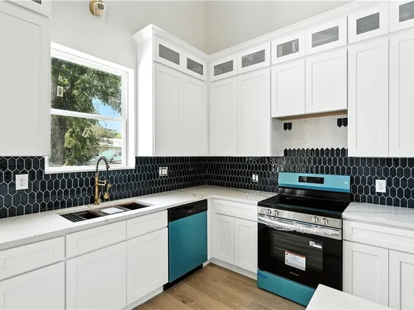 265 School Ave, New Braunfels, TX 78130