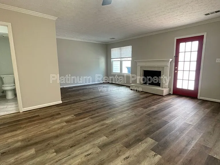1125 Jamestowne Trl — Photo 35
