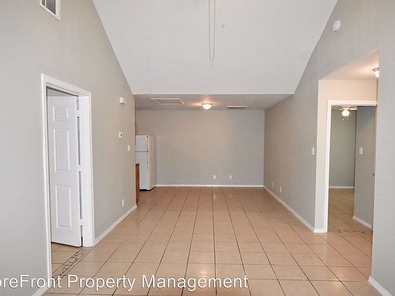 2nd image of 7631 Windsor Oaks
