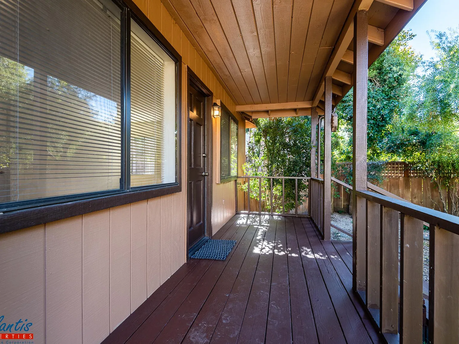 2 bed, 750 sqft, $3,395 — Photo 2