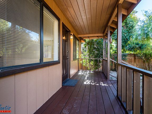 2nd image of 414 Bay Ave #C