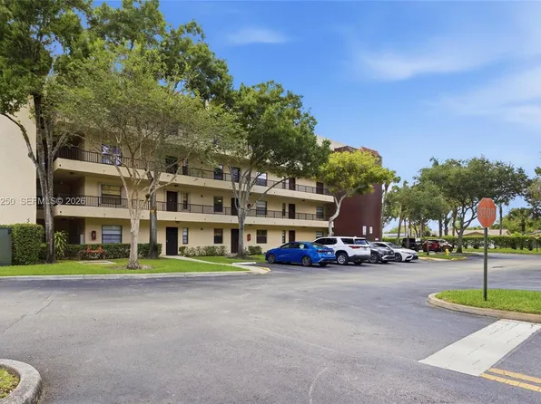 10451 W Broward Blvd APT 209, Plantation, FL 33324
