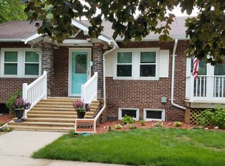 224 Glen Dr, Iowa Falls, IA 50126