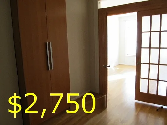 Rented by FlatFinders Realty | media 10