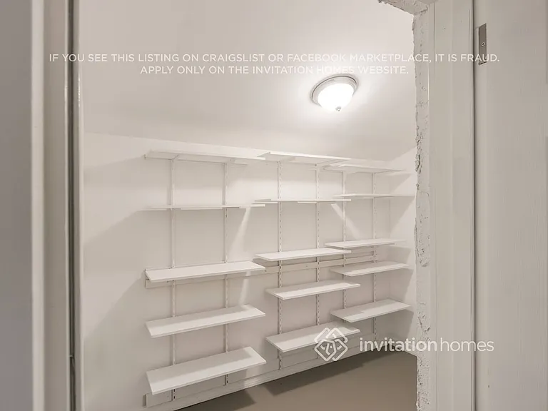 810 Bishop Pl — Photo 14