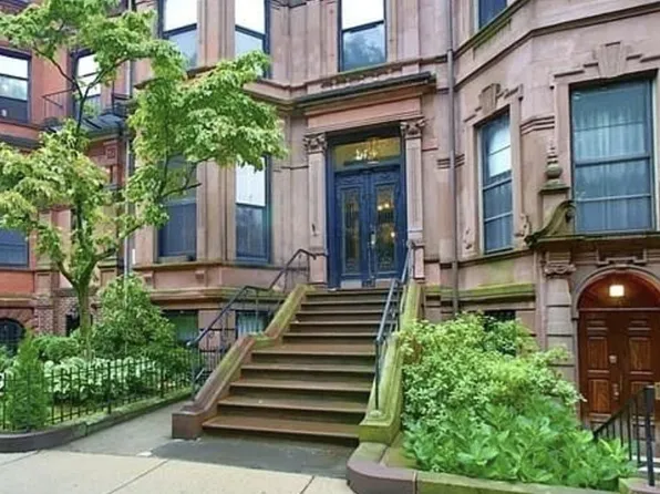 144 Commonwealth Ave, Boston, MA