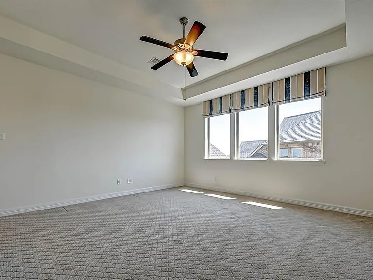 28214 Evergreen Cove Ln — Photo 40
