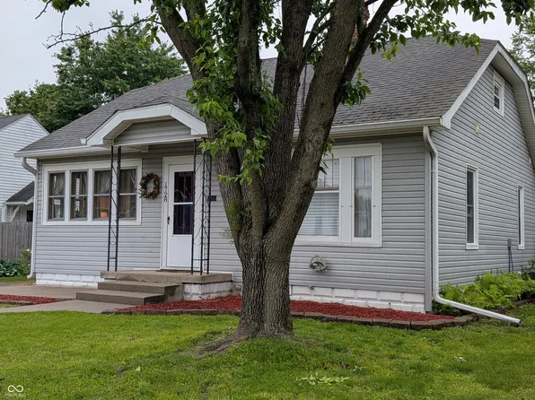 1728 Newton St, Columbus, IN 47201