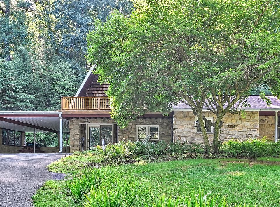 1st image of 200 Ridge Rd