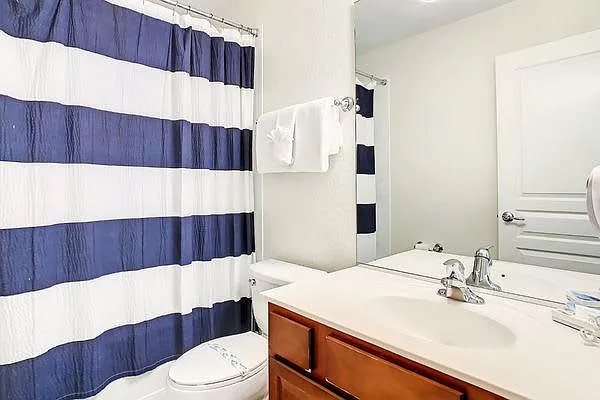 7759 Teascone Blvd — Photo 29