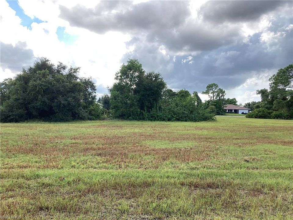 1st image of 4106 NE 20th Pl