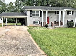 1588 Hampshire Pl, Decatur, GA 30032