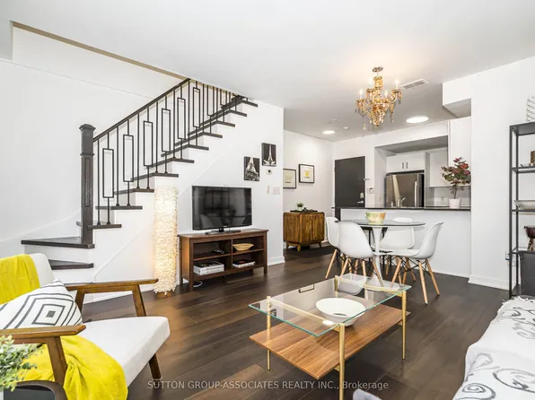 539 Jarvis St #Penthouse 7, Toronto, ON M4Y 2H7